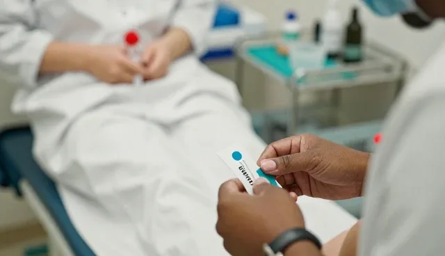 随访方案设计如何影响健康检查参与率